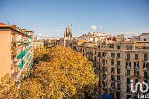 Huoneisto myytävänä Barcelona, Espanja, 3 makuuhuonetta, 158 m2 No. 173376 - kuva 28