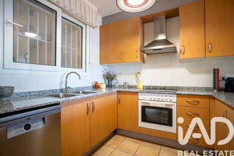 Kamienica w Peniscola, Castellon, Hiszpania 3 sypialnie, 177 mkw. nr 152784 – zdjęcie 14