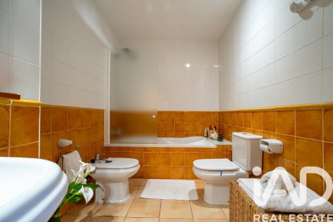 Kamienica w Peniscola, Castellon, Hiszpania 3 sypialnie, 177 mkw. nr 152784 – zdjęcie 19