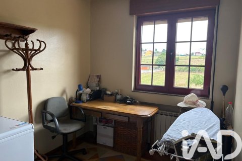 Hus till salu i Aviles, Asturias, Spanien 6 sovrum, 368 kvm. Nr. 152781 - foto 29