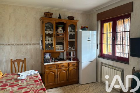 Hus till salu i Aviles, Asturias, Spanien 6 sovrum, 368 kvm. Nr. 152781 - foto 16