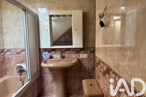 Hus till salu i Aviles, Asturias, Spanien 6 sovrum, 368 kvm. Nr. 152781 - foto 25