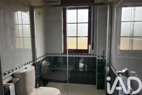 Hus till salu i Aviles, Asturias, Spanien 6 sovrum, 368 kvm. Nr. 152781 - foto 23