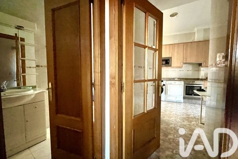 Apartamento en venta en Santiago de Compostela, La Coruña, España 5 dormitorios, 141 m2 No. 152786 - foto 11