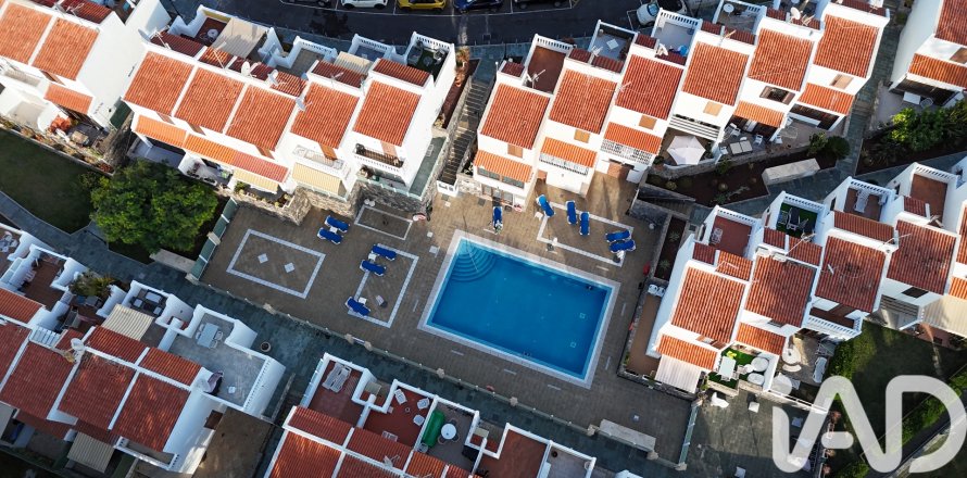 Villetta a schiera a Adeje, Tenerife, Spagna 2 camere da letto, 54 mq. N° 152782