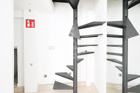 Commercial property à louer à Valencia, Espagne, 110 m2 No. 179209 - photo 13