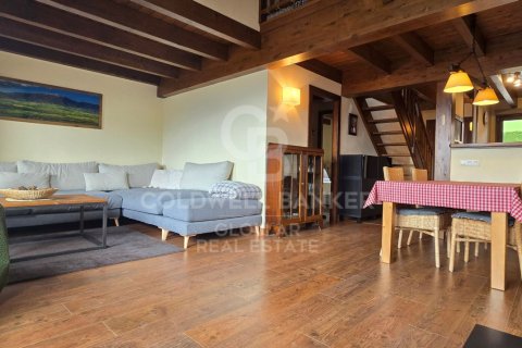 Apartment à louer en Espagne, 3 chambres, 115 m2 No. 179210 - photo 8