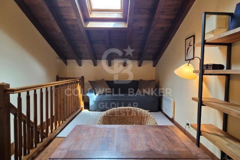Apartment à louer en Espagne, 3 chambres, 115 m2 No. 179210 - photo 18