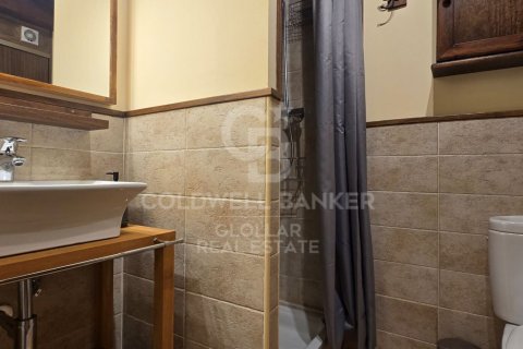 Apartment à louer en Espagne, 3 chambres, 115 m2 No. 179210 - photo 17