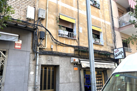 Apartament w L'Hospitalet de Llobregat, Barcelona, Hiszpania 3 sypialnie, 53 mkw. nr 186544