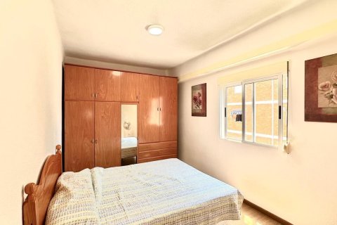 Apartamento en venta en Torrevieja, Alicante, España 3 dormitorios, 90 m2 No. 188526 - foto 19