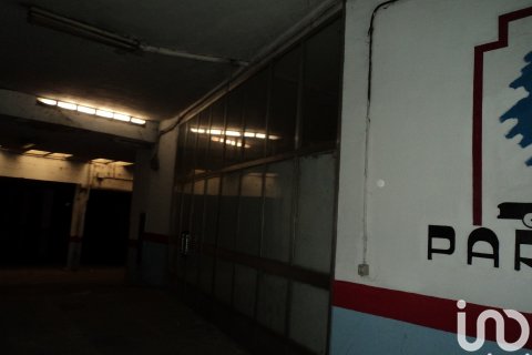 Tontti myytävänä La Baneza, Leon, Espanja , 201 m2 No. 153734 - kuva 4