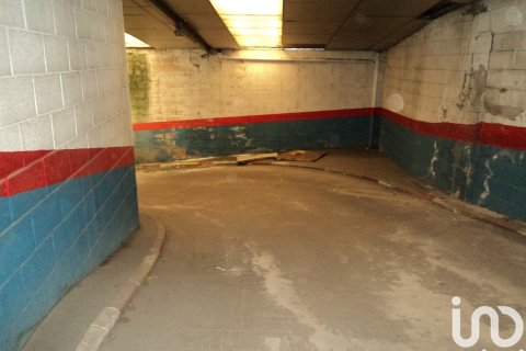 Tontti myytävänä La Baneza, Leon, Espanja , 201 m2 No. 153734 - kuva 10