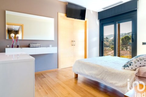 Māja pārdošanā Castellvi de Rosanes, Barcelona, Spānijā 6 istabas, 420 m2 Nr. 153729 - attēls 23