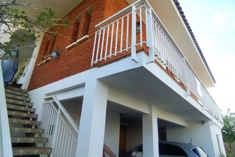 Talo myytävänä Riba-roja d'Ebre, Tarragona, Espanja, 4 makuuhuonetta, 350 m2 No. 153730 - kuva 4