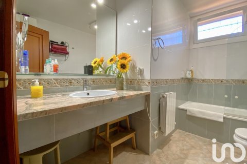 Hus till salu i Argentona, Barcelona, Spanien 6 sovrum, 285 kvm. Nr. 153733 - foto 19