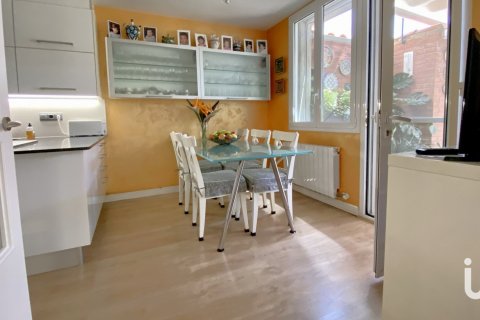 Hus till salu i Argentona, Barcelona, Spanien 6 sovrum, 285 kvm. Nr. 153733 - foto 8