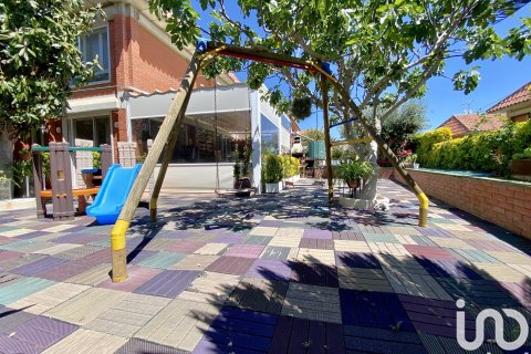 Hus till salu i Argentona, Barcelona, Spanien 6 sovrum, 285 kvm. Nr. 153733 - foto 26