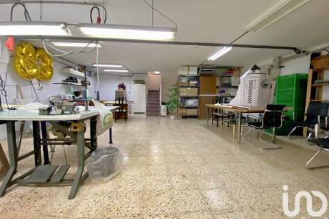 Hus till salu i Argentona, Barcelona, Spanien 6 sovrum, 285 kvm. Nr. 153733 - foto 24