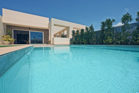 Villa for sale in Algorfa, Alicante, Spain 3 bedrooms, 218 sq.m. No. 149437 - photo 12