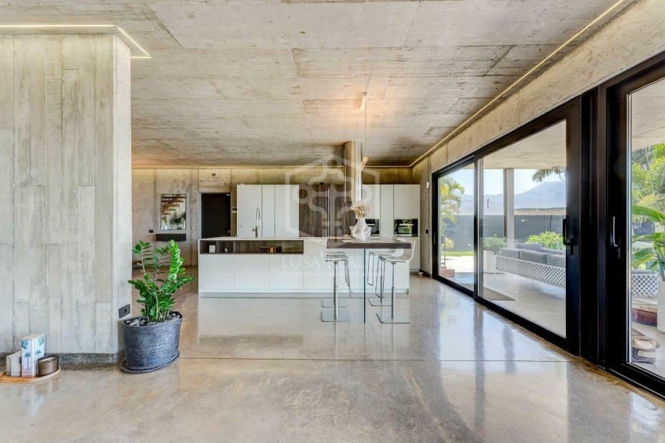 Villa Adeje, Tenerife, Spānijā 4 istabas, 890 m2 Nr. 111068