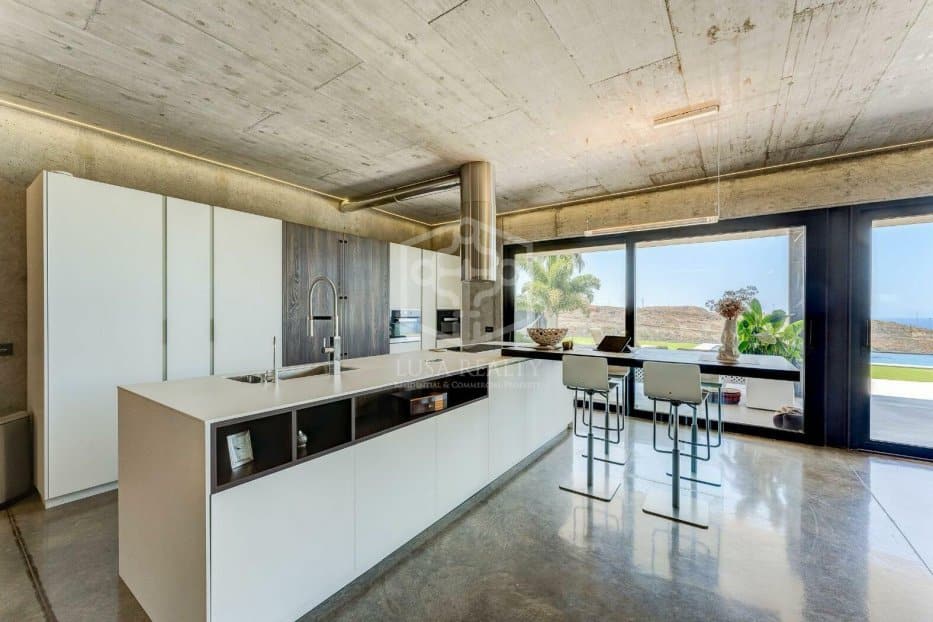 Villa Adeje, Tenerife, Spānijā 4 istabas, 890 m2 Nr. 111068