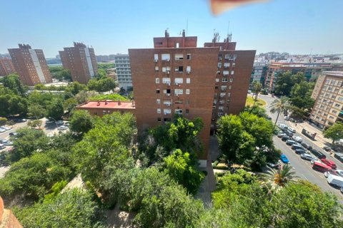 Apartament w Valencia, Hiszpania 1 sypialnia, 96 mkw. nr 181933 – zdjęcie 21
