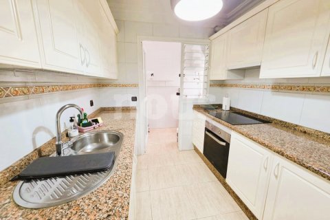 Apartament w Adeje, Tenerife, Hiszpania 3 sypialnie, 108 mkw. nr 181934 – zdjęcie 9