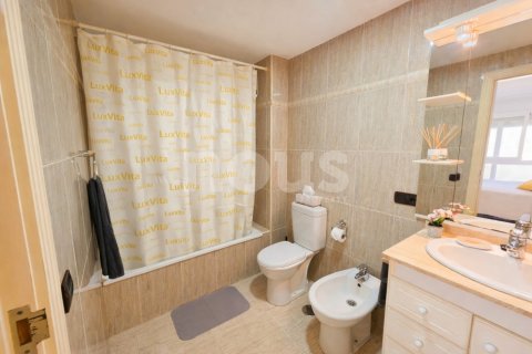Apartament w Adeje, Tenerife, Hiszpania 3 sypialnie, 108 mkw. nr 181934 – zdjęcie 11
