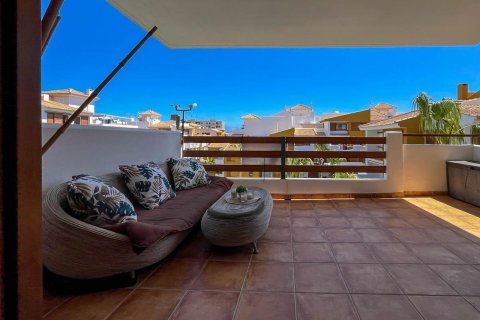 Apartament w Torrevieja, Alicante, Hiszpania 1 sypialnia, 106 mkw. nr 181932 – zdjęcie 2