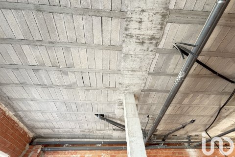 Аренда коммерческой недвижимости в Теулада, Аликанте, Испания 1 спальня, 174м2 №154320 - фото 16