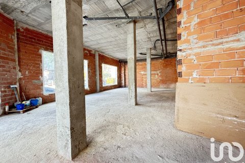 Аренда коммерческой недвижимости в Теулада, Аликанте, Испания 1 спальня, 174м2 №154320 - фото 9