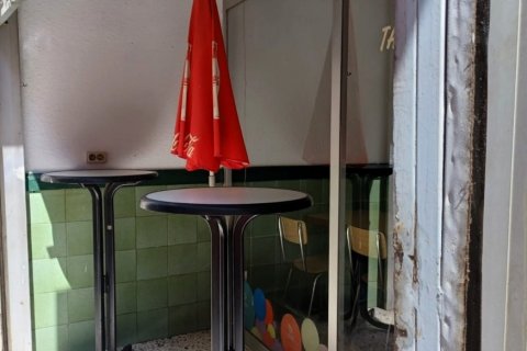 Baari vuokrattavana Badalona, Barcelona, Espanja , 66 m2 No. 154318 - kuva 22