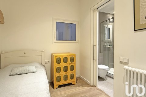 Huoneisto vuokrattavana Barcelona, Espanja, 5 makuuhuonetta, 249 m2 No. 154322 - kuva 28