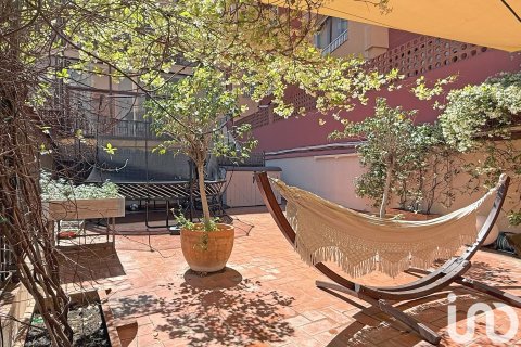 Huoneisto vuokrattavana Barcelona, Espanja, 5 makuuhuonetta, 249 m2 No. 154322 - kuva 10