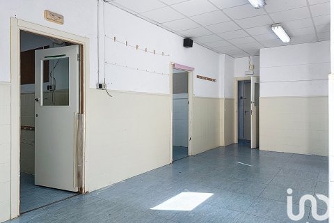 Lokal usługowy w Vilanova i la Geltru, Barcelona, Hiszpania 194 mkw. nr 154323 – zdjęcie 22