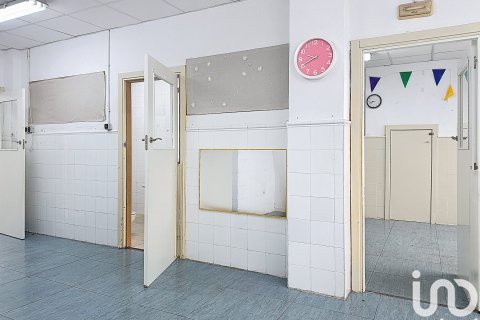 Lokal usługowy w Vilanova i la Geltru, Barcelona, Hiszpania 194 mkw. nr 154323 – zdjęcie 15