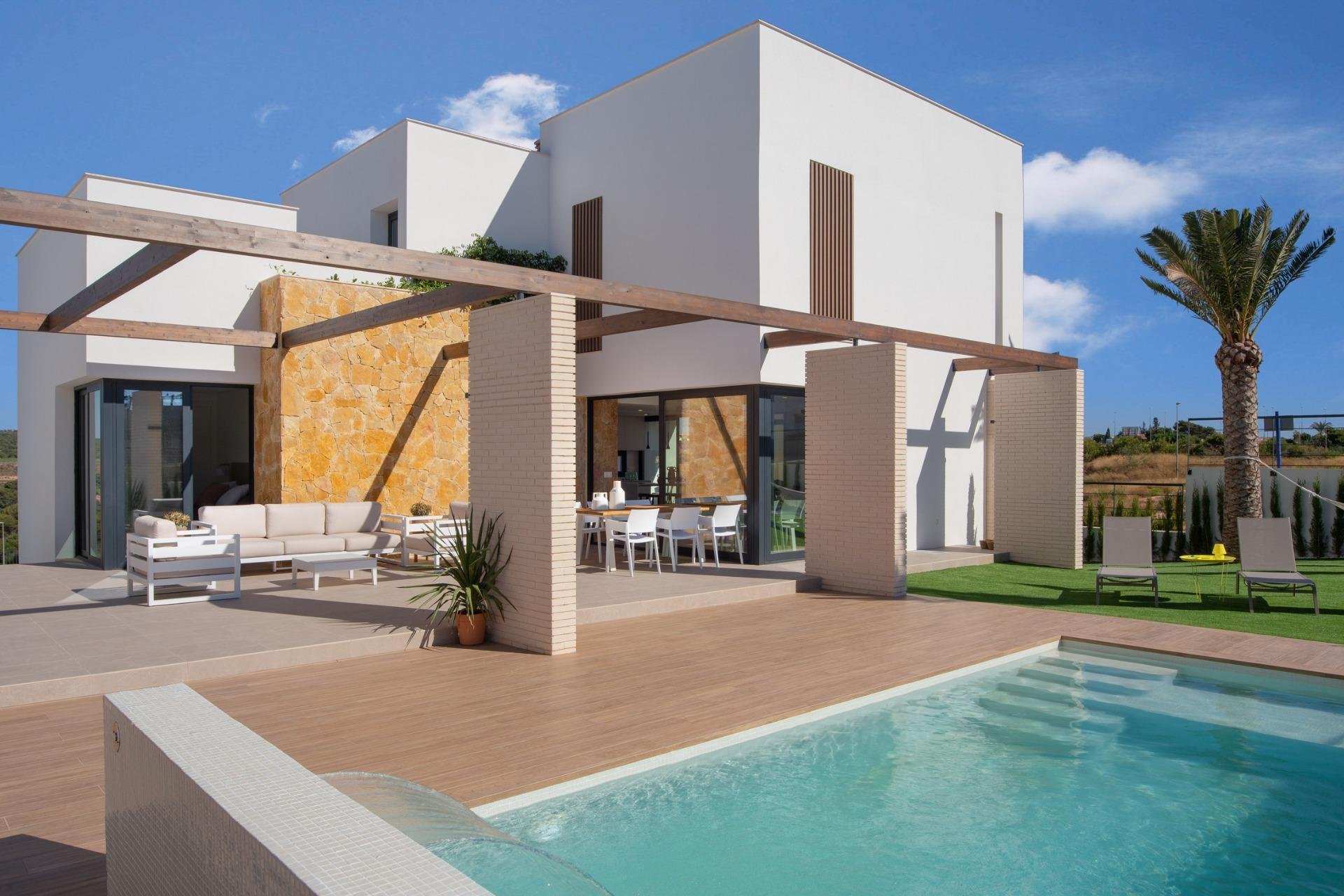 Villa in Campoamor, Alicante, Spain 4 bedrooms, 196 sq.m. No. 75871