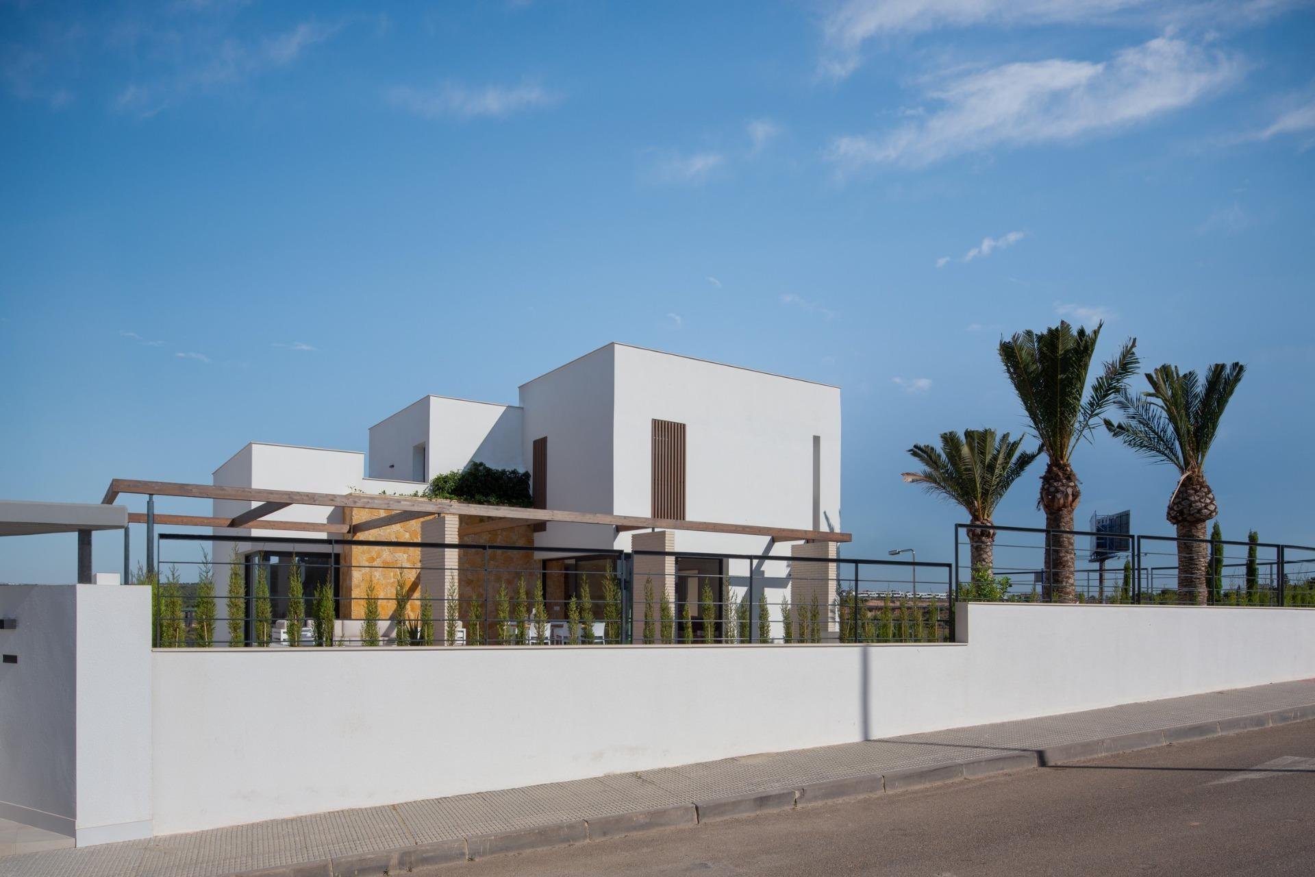 Villa in Campoamor, Alicante, Spain 4 bedrooms, 196 sq.m. No. 75871