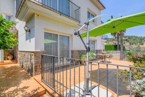 House in Tiana, Barcelona, Spain 5 bedrooms, 336 sq.m. No. 186610