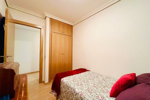 Huoneisto myytävänä Puerto De Sagunto, Valencia, Espanja, 3 makuuhuonetta, 110 m2 No. 149513 - kuva 18