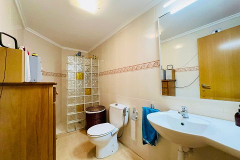 Huoneisto myytävänä Puerto De Sagunto, Valencia, Espanja, 3 makuuhuonetta, 110 m2 No. 149513 - kuva 19