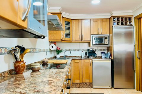 Huoneisto myytävänä Puerto De Sagunto, Valencia, Espanja, 3 makuuhuonetta, 110 m2 No. 149513 - kuva 23