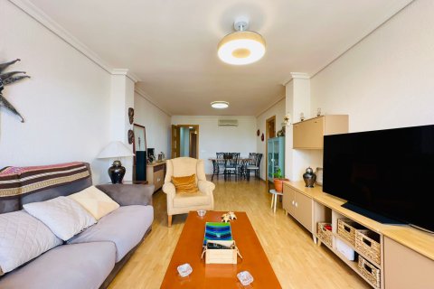 Huoneisto myytävänä Puerto De Sagunto, Valencia, Espanja, 3 makuuhuonetta, 110 m2 No. 149513 - kuva 3