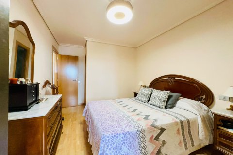 Huoneisto myytävänä Puerto De Sagunto, Valencia, Espanja, 3 makuuhuonetta, 110 m2 No. 149513 - kuva 12
