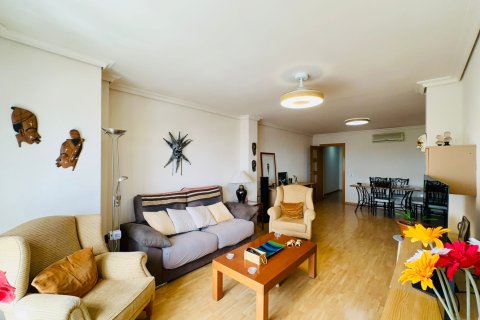 Huoneisto myytävänä Puerto De Sagunto, Valencia, Espanja, 3 makuuhuonetta, 110 m2 No. 149513 - kuva 2