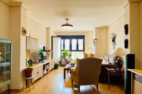 Huoneisto myytävänä Puerto De Sagunto, Valencia, Espanja, 3 makuuhuonetta, 110 m2 No. 149513 - kuva 8