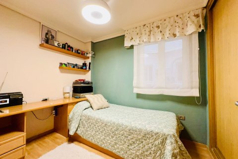 Huoneisto myytävänä Puerto De Sagunto, Valencia, Espanja, 3 makuuhuonetta, 110 m2 No. 149513 - kuva 14