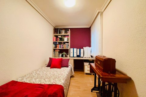 Huoneisto myytävänä Puerto De Sagunto, Valencia, Espanja, 3 makuuhuonetta, 110 m2 No. 149513 - kuva 17