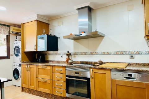 Huoneisto myytävänä Puerto De Sagunto, Valencia, Espanja, 3 makuuhuonetta, 110 m2 No. 149513 - kuva 26